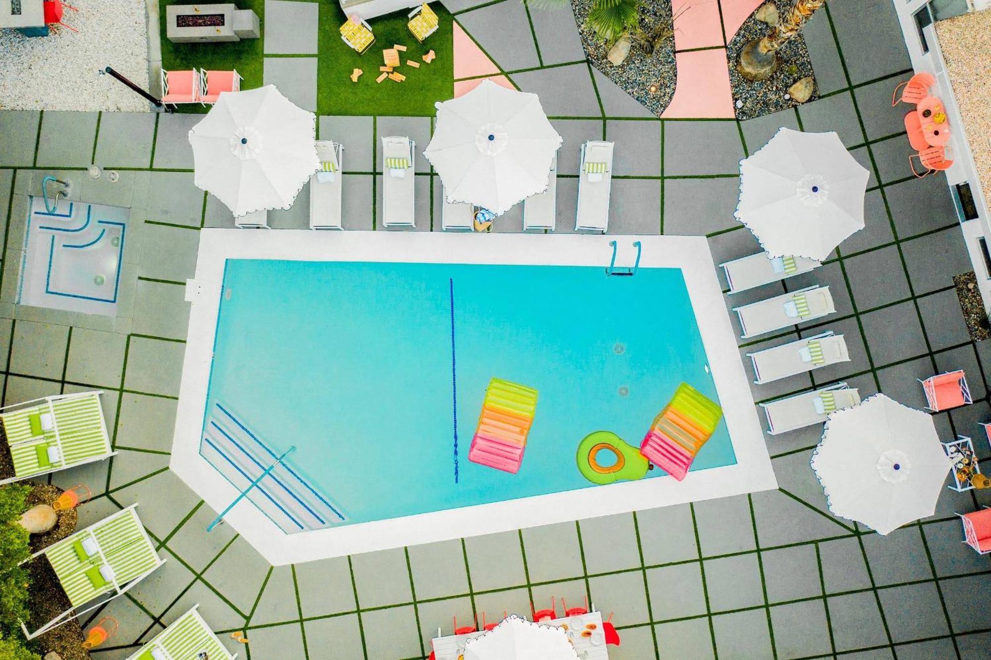 The Wesley Hotel By Avantstay Retro Spacious W Bbq Pool Spa Палм Спринг Екстериор снимка
