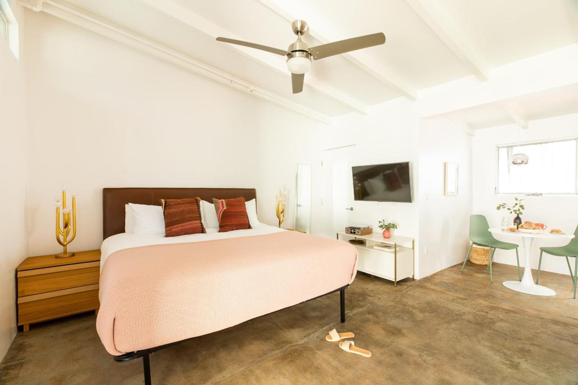 The Wesley Hotel By Avantstay Retro Spacious W Bbq Pool Spa Палм Спринг Екстериор снимка